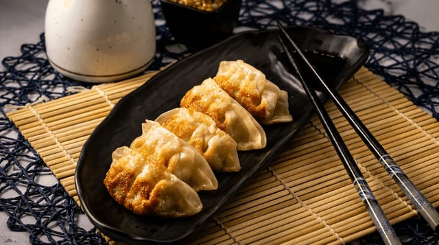 Gyoza (5 Pcs).
